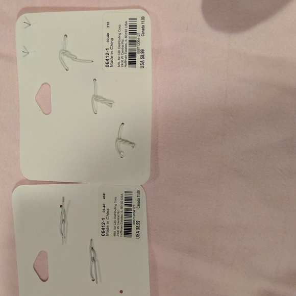 Small earrings - Picture 2 of 2